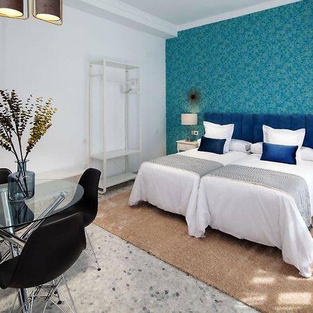 Wanderlust Malaga Apartamentos 3 Kültér fotó
