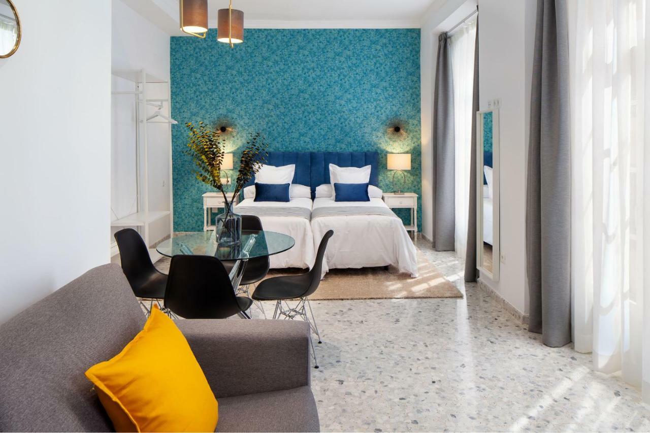 Wanderlust Malaga Apartamentos 3 Kültér fotó